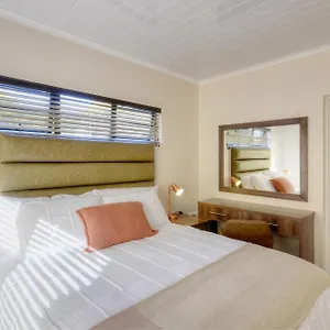 9acrassula-way.hotels-capetown.com/